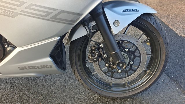 2013 03 Suzuki Gsx250 R Gixxer Sports