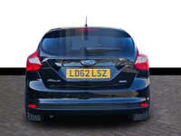 USED 2012 62 FORD FOCUS 1.0L ZETEC 5d 124 BHP FORD FOCUS 1.0L ZETEC 5d 124 BHP