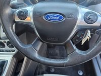 USED 2012 62 FORD FOCUS 1.0L ZETEC 5d 124 BHP FORD FOCUS 1.0L ZETEC 5d 124 BHP