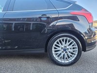 USED 2012 62 FORD FOCUS 1.0L ZETEC 5d 124 BHP FORD FOCUS 1.0L ZETEC 5d 124 BHP