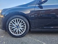 USED 2012 62 FORD FOCUS 1.0L ZETEC 5d 124 BHP FORD FOCUS 1.0L ZETEC 5d 124 BHP