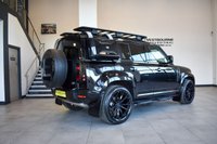 USED 2020 20 LAND ROVER DEFENDER 2.0 SE 5d 198 BHP Explorer Pack, 7 Seat, 23"s