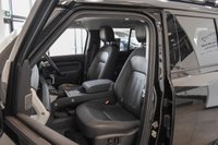 USED 2020 20 LAND ROVER DEFENDER 2.0 SE 5d 198 BHP Explorer Pack, 7 Seat, 23"s