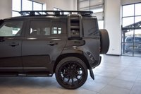 USED 2020 20 LAND ROVER DEFENDER 2.0 SE 5d 198 BHP Explorer Pack, 7 Seat, 23"s