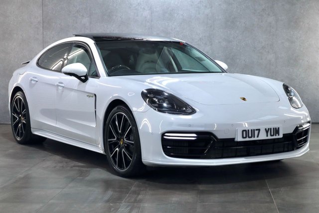 2017 17 Porsche Panamera 2.9 4 E-HYBRID 5d 456 BHP