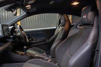 USED 2021 21 TOYOTA YARIS GR-Y CIRCUIT 3d 257 BHP FULL PPF, OZ WHEELS, EXPOSED CARBON ROOF, MILLTEK EXHAUST, CARBON MUD FLAPS, LEATHER STEERING WHEEL, LEATHER GEARSTICK AND HANDBRAKE. ABSOLUTELY THE BEST YARIS GR ON THE MARKET.
