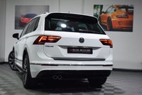 USED 2018 68 VOLKSWAGEN TIGUAN 2.0 R-LINE TDI DSG 5d 148 BHP ELECTRIC TAILGATE / PAN ROOF