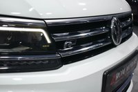 USED 2018 68 VOLKSWAGEN TIGUAN 2.0 R-LINE TDI DSG 5d 148 BHP ELECTRIC TAILGATE / PAN ROOF