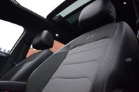 USED 2018 68 VOLKSWAGEN TIGUAN 2.0 R-LINE TDI DSG 5d 148 BHP ELECTRIC TAILGATE / PAN ROOF
