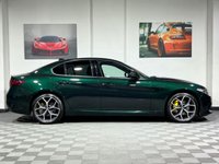 USED 2021 71 ALFA ROMEO GIULIA 2.0 TB VELOCE 4d 277 BHP PERFORMANCE PACK / VISCONTI