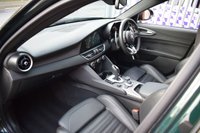 USED 2021 71 ALFA ROMEO GIULIA 2.0 TB VELOCE 4d 277 BHP PERFORMANCE PACK / VISCONTI