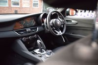 USED 2021 71 ALFA ROMEO GIULIA 2.0 TB VELOCE 4d 277 BHP PERFORMANCE PACK / VISCONTI