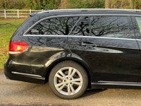 USED 2015 15 MERCEDES-BENZ E-CLASS 2.1 E220 BLUETEC SE 5d 174 BHP 