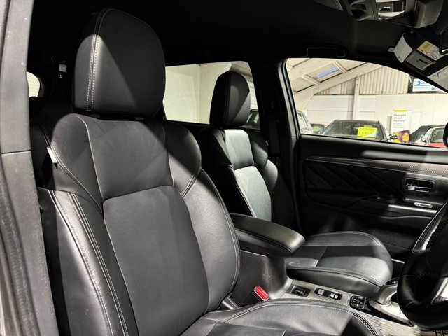 View our MITSUBISHI OUTLANDER