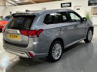USED 2021 21 MITSUBISHI OUTLANDER 2.4 PHEV DYNAMIC SAFETY 5d 222 BHP 