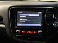USED 2021 21 MITSUBISHI OUTLANDER 2.4 PHEV DYNAMIC SAFETY 5d 222 BHP 