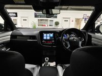 USED 2021 21 MITSUBISHI OUTLANDER 2.4 PHEV DYNAMIC SAFETY 5d 222 BHP 