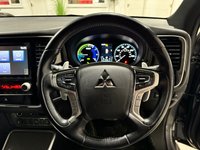 USED 2021 21 MITSUBISHI OUTLANDER 2.4 PHEV DYNAMIC SAFETY 5d 222 BHP 