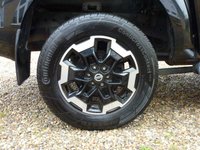 USED 2021 21 NISSAN NAVARA 2.3 DCI TEKNA SHR DCB 188 BHP www.suffolkcarcentre.co.uk - Located at Reydon