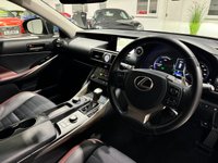 USED 2017 17 LEXUS IS 2.5 300H SPORT 4d 179 BHP SATNAV+PARKCAM+HEATED LEATHER