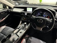 USED 2017 17 LEXUS IS 2.5 300H SPORT 4d 179 BHP SATNAV+PARKCAM+HEATED LEATHER