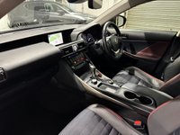 USED 2017 17 LEXUS IS 2.5 300H SPORT 4d 179 BHP SATNAV+PARKCAM+HEATED LEATHER