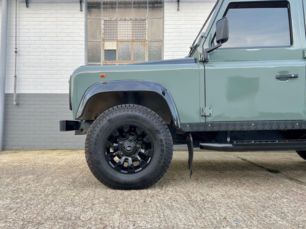 USED 1995 M LAND ROVER DEFENDER 110 300TDI // 2.5 // LHD // EXPORT // 9 SEATS // PX SWAP 