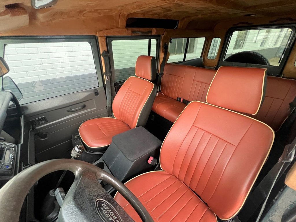 USED 1995 M LAND ROVER DEFENDER 110 300TDI // 2.5 // LHD // EXPORT // 9 SEATS // PX SWAP 