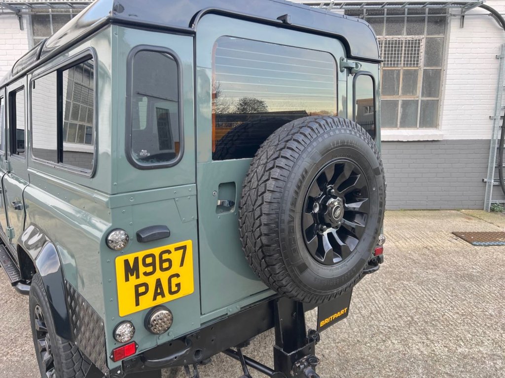 USED 1995 M LAND ROVER DEFENDER 110 300TDI // 2.5 // LHD // EXPORT // 9 SEATS // PX SWAP 