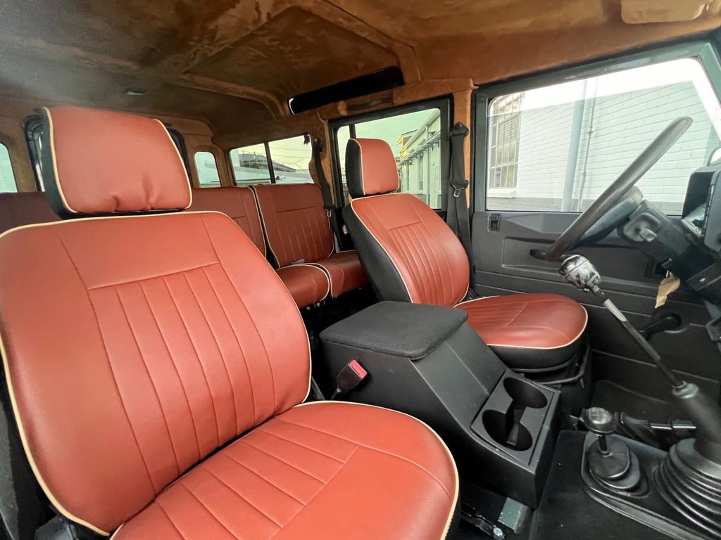 USED 1995 M LAND ROVER DEFENDER 110 300TDI // 2.5 // LHD // EXPORT // 9 SEATS // PX SWAP 