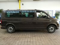 USED 2019 19 VOLKSWAGEN TRANSPORTER SHUTTLE 2.0 T32 TDI SHUTTLE SE BMT 5d 148 BHP 8 SEATS AIR CON CRUISE CONTROL PARKING SENSORS 6 MONTHS GOLD WARRANTY