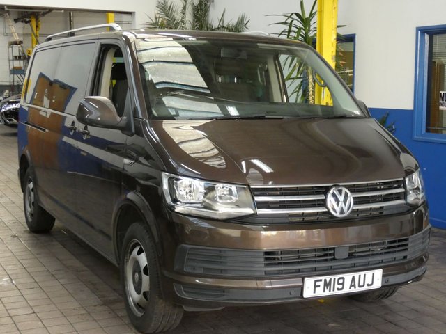 2019 19 Volkswagen Transporter Shuttle 2.0 T32 TDI SHUTTLE SE BMT 5d 148 BHP