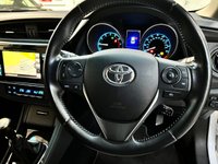 USED 2016 66 TOYOTA AURIS 1.2 VVT-I EXCEL 5d 114 BHP 