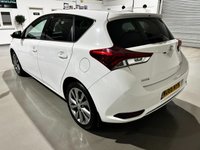 USED 2016 66 TOYOTA AURIS 1.2 VVT-I EXCEL 5d 114 BHP 