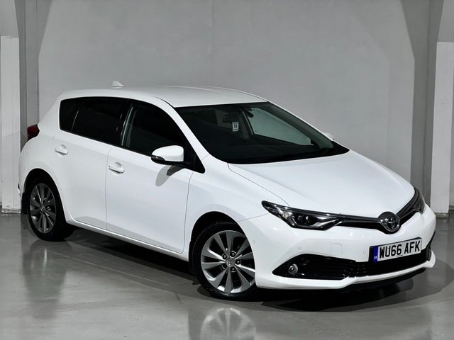 2016 66 Toyota Auris 1.2 VVT-I EXCEL 5d 114 BHP
