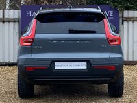 USED 2021 70 VOLVO XC40 1.5 T3 R-DESIGN 5d 161 BHP 