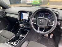 USED 2021 70 VOLVO XC40 1.5 T3 R-DESIGN 5d 161 BHP 
