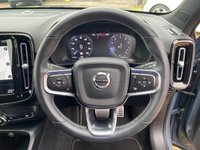 USED 2021 70 VOLVO XC40 1.5 T3 R-DESIGN 5d 161 BHP 