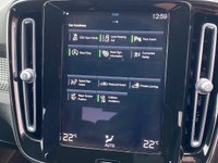 USED 2021 70 VOLVO XC40 1.5 T3 R-DESIGN 5d 161 BHP 