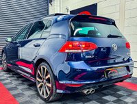 USED 2016 66 VOLKSWAGEN GOLF 2.0 R LINE EDITION TDI BLUEMOTION TECHNOLOGY 5d 148 BHP 