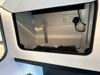 USED 2016 16 VOLKSWAGEN CRAFTER VOLKSWAGEN 4 BERTH LUXURY CAMPERVAN 2.0 CR35 TDI H/R P/V 135 BHP CENTRAL HEATING & TOILET & SHOWER