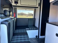 USED 2016 16 VOLKSWAGEN CRAFTER VOLKSWAGEN 4 BERTH LUXURY CAMPERVAN 2.0 CR35 TDI H/R P/V 135 BHP CENTRAL HEATING & TOILET & SHOWER