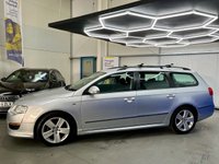 USED 2011 11 VOLKSWAGEN PASSAT 2.0 TDI R-Line Estate 5dr Diesel Manual Euro 5 (110 ps) Cruise,Low Mileage,8 Services