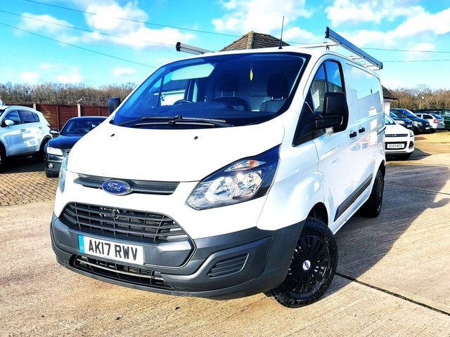 View our FORD TRANSIT CUSTOM