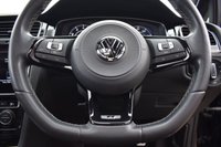 USED 2019 19 VOLKSWAGEN GOLF 2.0 R TSI 4MOTION DSG 5d 296 BHP PAN ROOF / PRO NAV / LEATHER