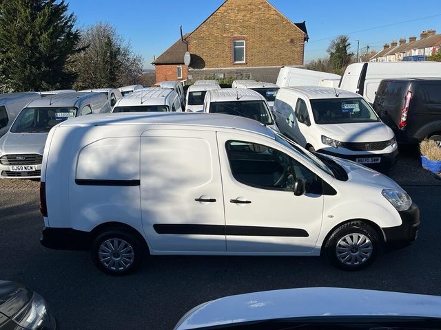 2018 PEUGEOT PARTNER - Photo 10