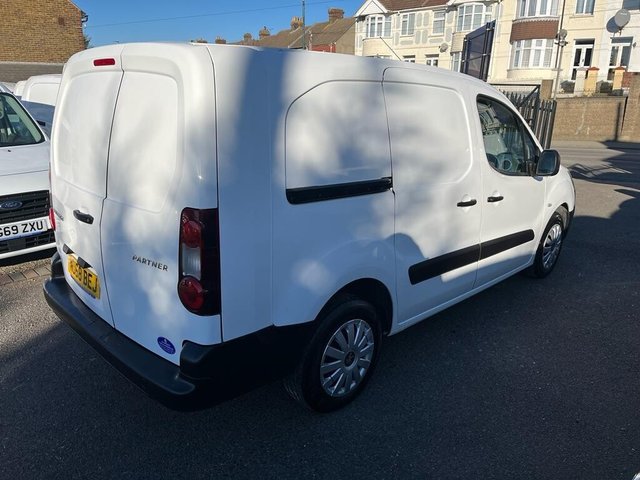 2018 PEUGEOT PARTNER - Photo 9