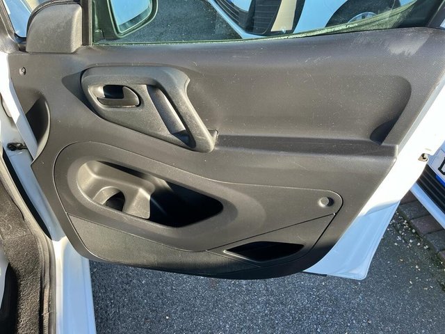 2018 PEUGEOT PARTNER - Photo 11