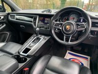 USED 2015 65 PORSCHE MACAN 3.0 D S PDK 5d 258 BHP HUGE SPEC 2015/65reg PORSCHE MACAN 'S' 3.0 V6 TD PDK AUTO - 1 FORMER KEEPER - SERVICE HISTORY - HEATED LEATHER - 21 INCH UPGRADE ALLOYS - 4X4 AWD - RETAILING LESS THAN 1/2 THE LIST PRICE WHEN WAS NEW !!!!!