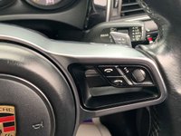 USED 2015 65 PORSCHE MACAN 3.0 D S PDK 5d 258 BHP HUGE SPEC 2015/65reg PORSCHE MACAN 'S' 3.0 V6 TD PDK AUTO - 1 FORMER KEEPER - SERVICE HISTORY - HEATED LEATHER - 21 INCH UPGRADE ALLOYS - 4X4 AWD - RETAILING LESS THAN 1/2 THE LIST PRICE WHEN WAS NEW !!!!!